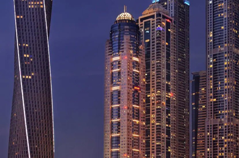 Dubai Marriott Harbour Hotel & Suites